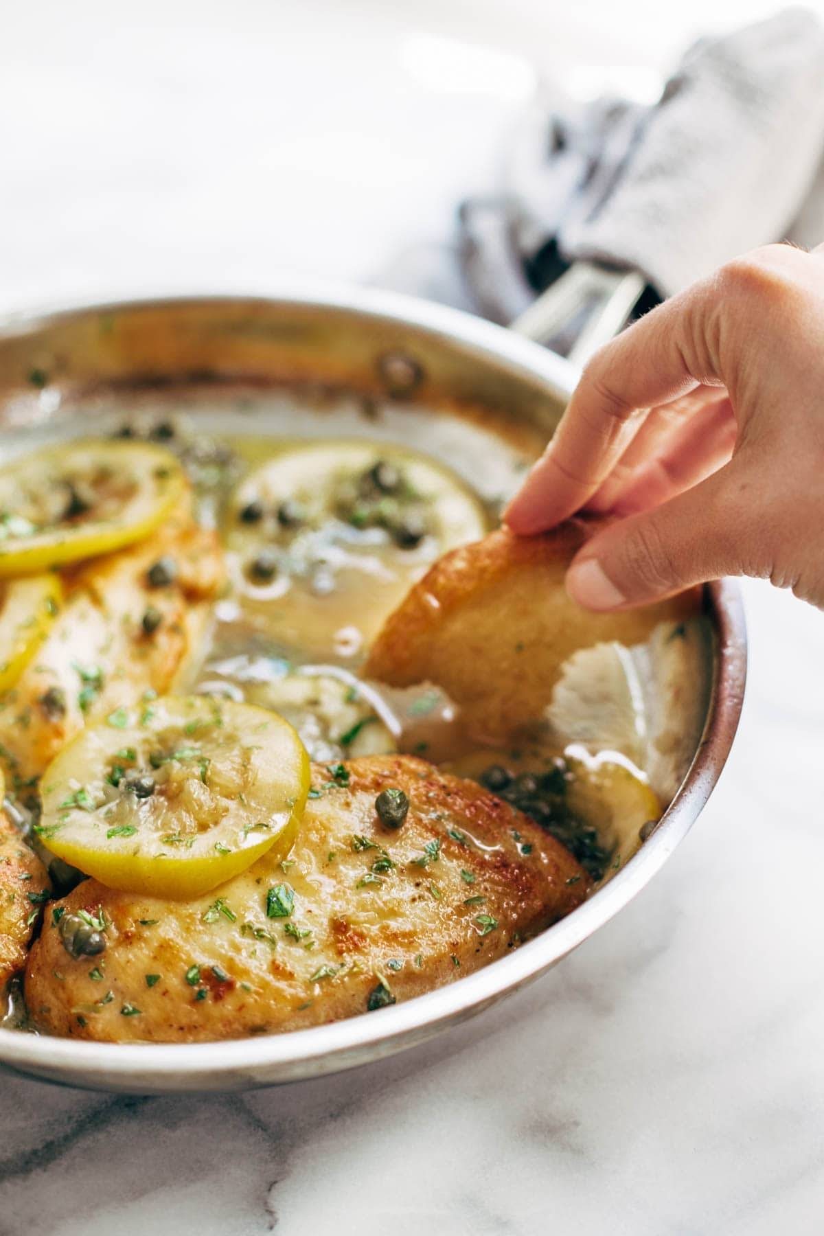 Chicken Piccata - you won't believe how easy this recipe is! Perfect with a green salad and grilled bread for soaking up all the extra sauce. | pinchofyum.com Chicken Piccata - you won't believe how easy this recipe is! Perfect with a green salad and grilled bread for soaking up all the extra sauce. | pinchofyum.com