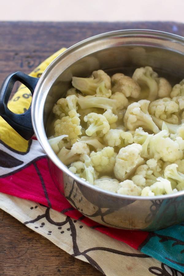 Cauliflower in a pan.