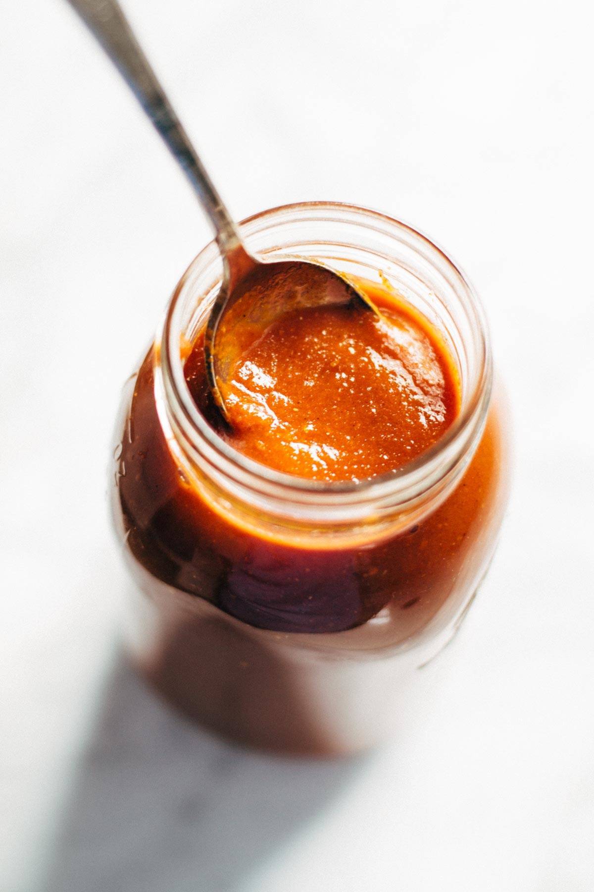 Spicy Lentil Nachos with Three Cheese Sauce - you will not believe how good these are! Saucy filling with a velvety homemade cheese sauce. Vegetarian. | pinchofyum.com Spicy Lentil Nachos with Three Cheese Sauce - you will not believe how good these are! Saucy filling with a velvety homemade cheese sauce. Vegetarian. | pinchofyum.com